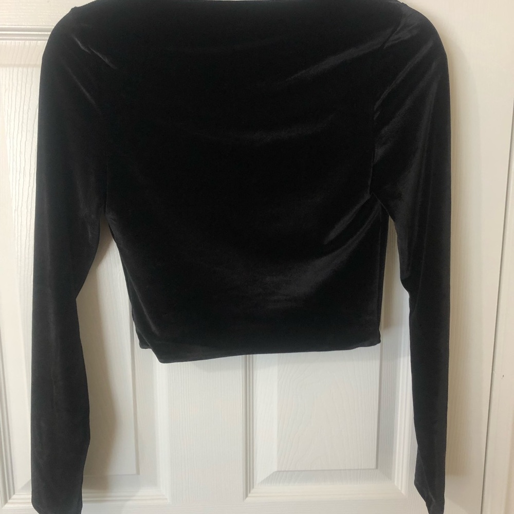 Velvet off the shoulder scoop neck crop top